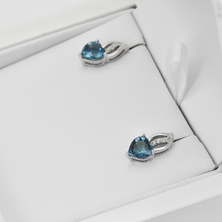 Náušnice ze stříbra 38440