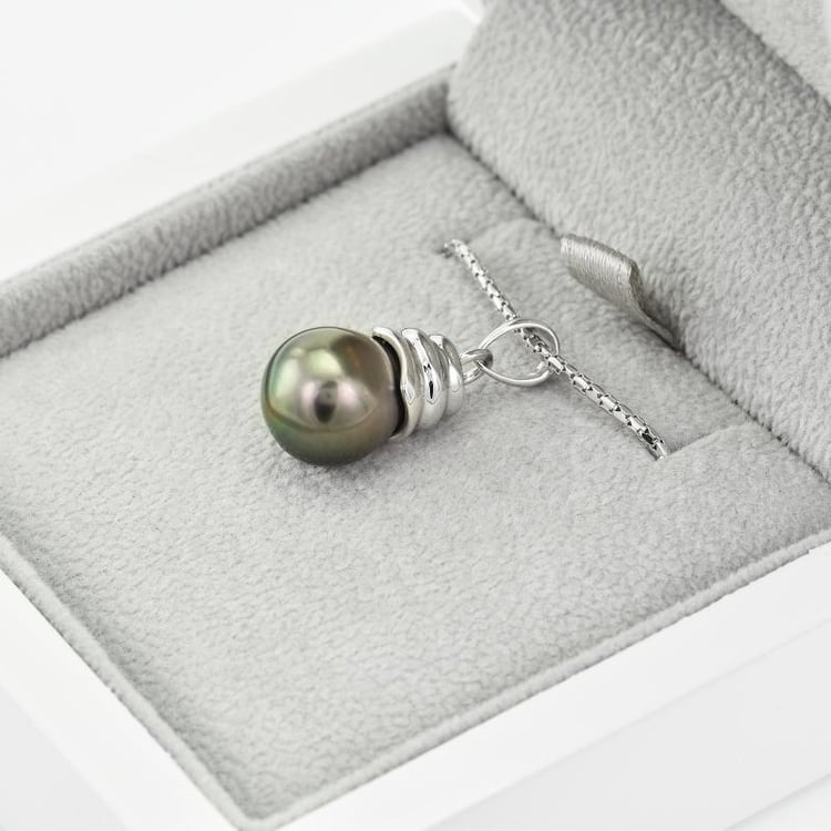 Zlatá kolekce Domyna 7828