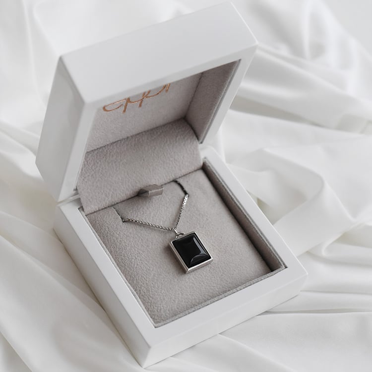 Přívěsek s onyxem 91186