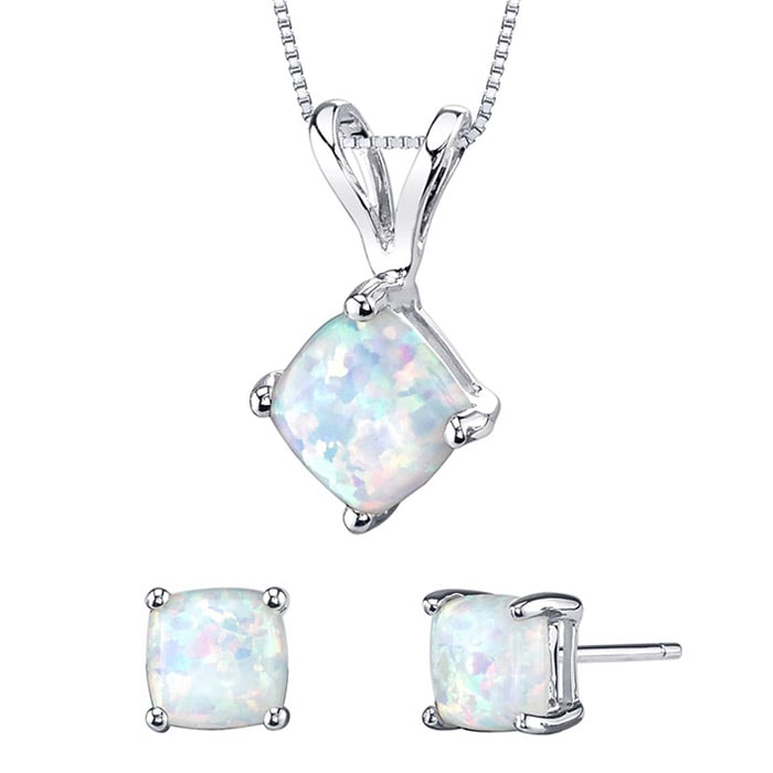 Cushion opály ve zlaté kolekci šperků Rachyl