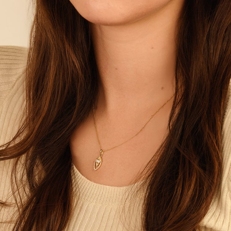 Zlatý přívěsek mandlového tvaru s lab-grown diamanty Einar 161839