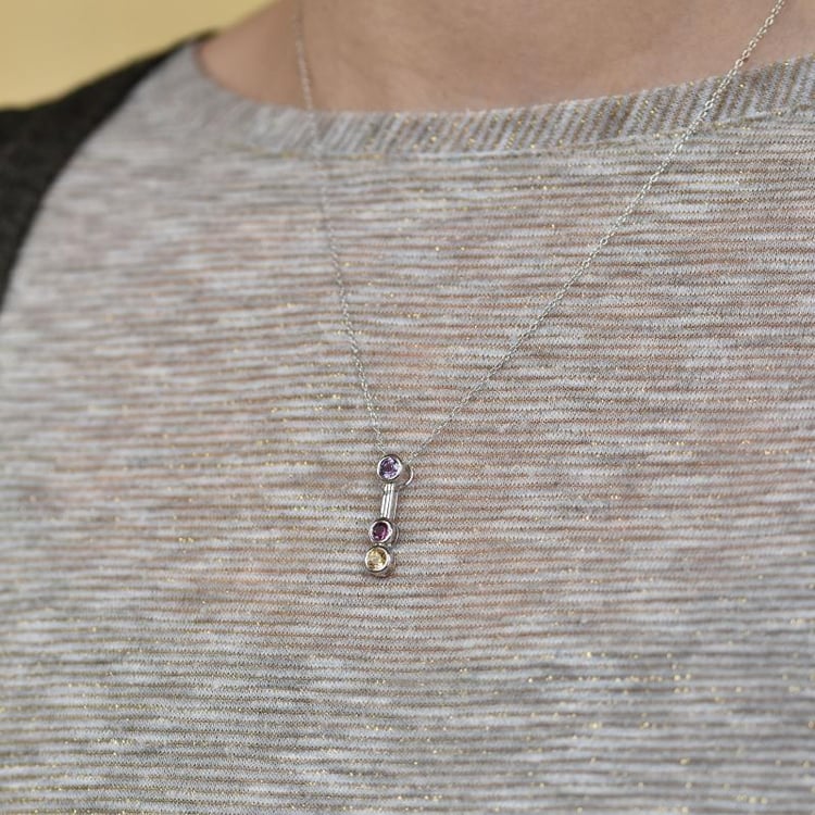 Přívěsek s drahokamy 25742