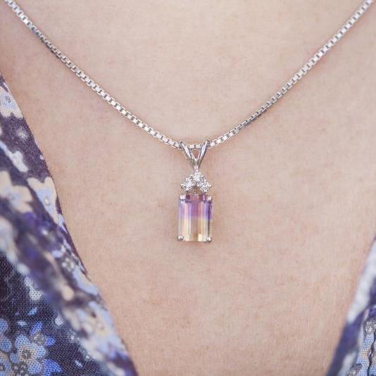 Ametrínový náhrdelník s diamantem 65636