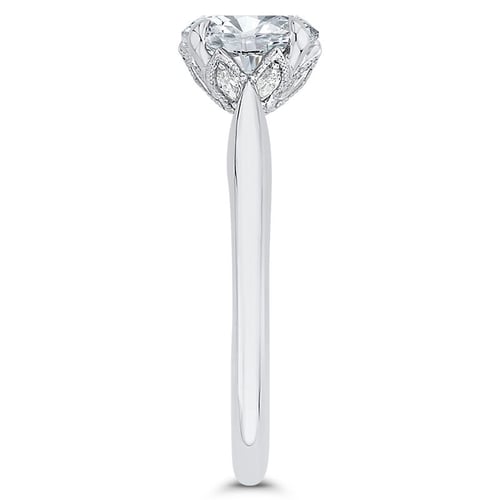 Zásnubní prsten s postranními lab-grown diamanty Libby