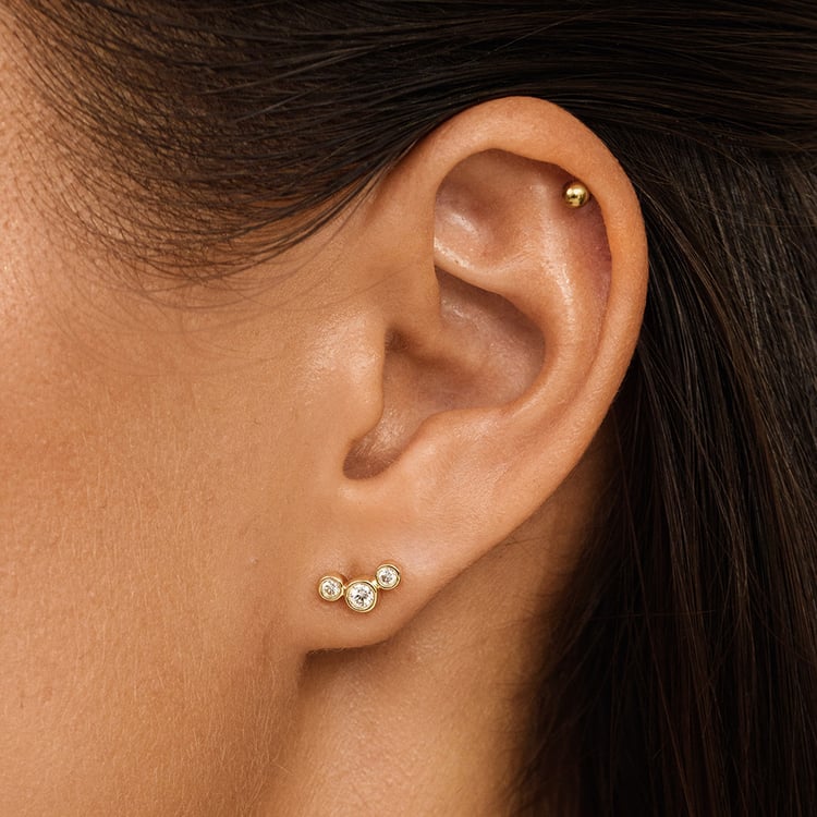 Moderní zlaté náušnice s kulatými lab-grown diamanty Ebba 162840