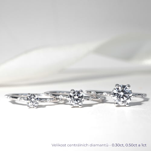 Zásnubní prsten s diamanty Kristia
