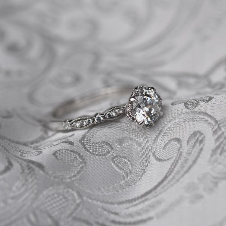 Diamantový zásnubní prsten 48185