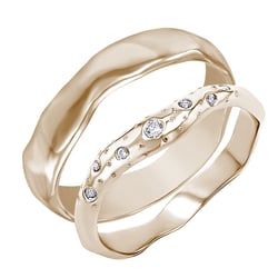 Nepravidelné snubní prsteny z oříškového zlata s diamanty Parnell