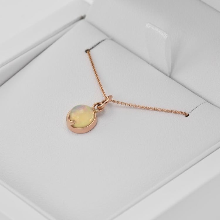 Zlatý opálový přívěsek 29739