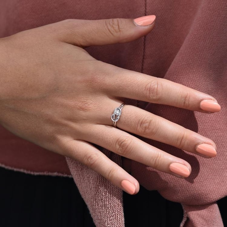 Zlatý zásnubní prsten s 0.66ct IGI certifikovaným lab-grown diamantem Cearah 134031