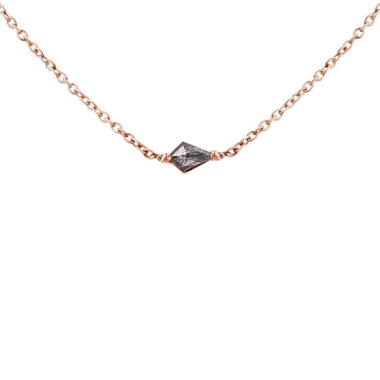 Náhrdelník s kite salt and pepper diamantem Ranka 126495