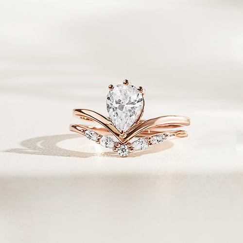 Originální zásnubní set atypických prstýnků s lab-grown diamanty Kristine