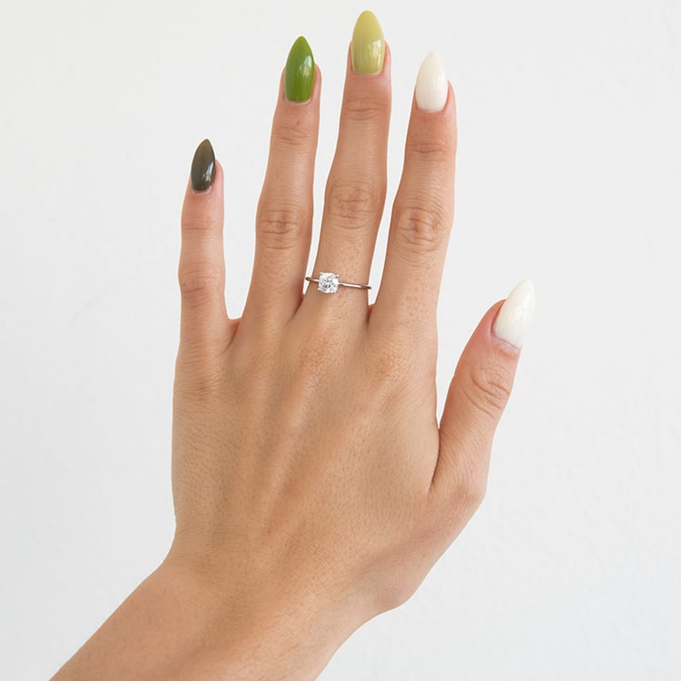 Zásnubní prsten s cushion lab-grown diamantem Macey 142707