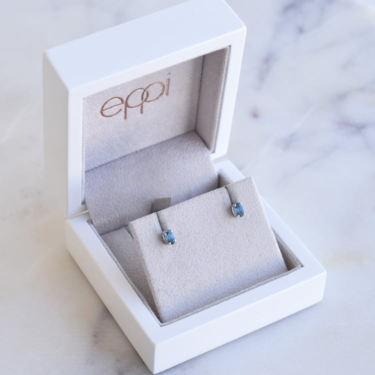 Stříbrné náušnice s lodnýnskými topazy 86214