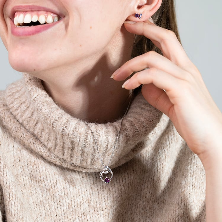 Přívěsek matka a dítě s rhodolit granátem a diamantem Ella 150968