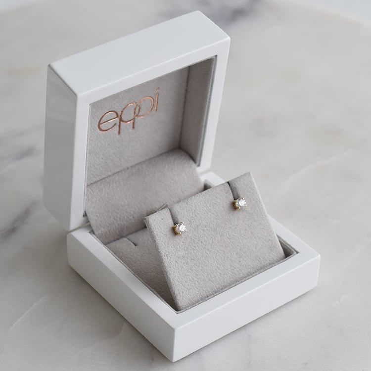 Náušnice ze žlutého zlata s diamanty 91963