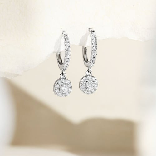 Stříbrné kruhové náušnice s 0.09ct přírodním diamantem Namita