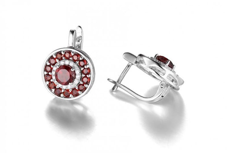 Stříbrné náušnice 16470