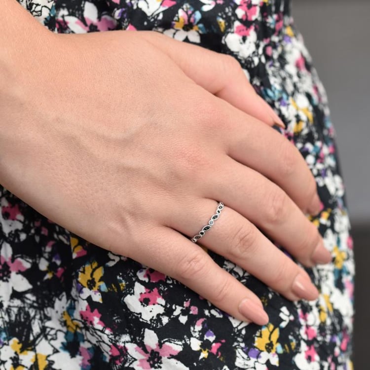 Prsten s diamanty 32563