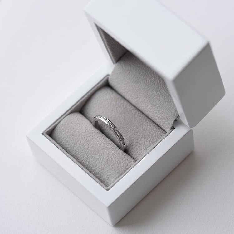 Prsten s diamanty 62024