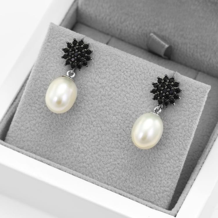 Náušnice s perlou a černými zirkony 51743