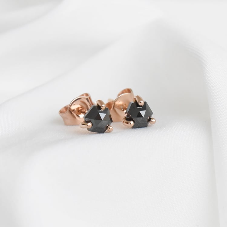 Náušnice s černými diamanty 91313