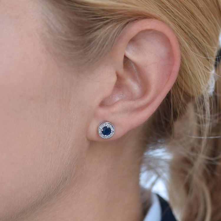 Safírové zlaté náušnice s halo osazenými diamanty Idelle 20033