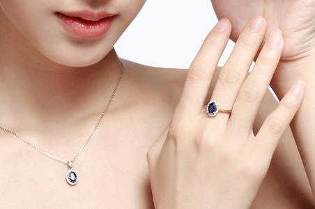 Zlatá safírová kolekce šperků 5097