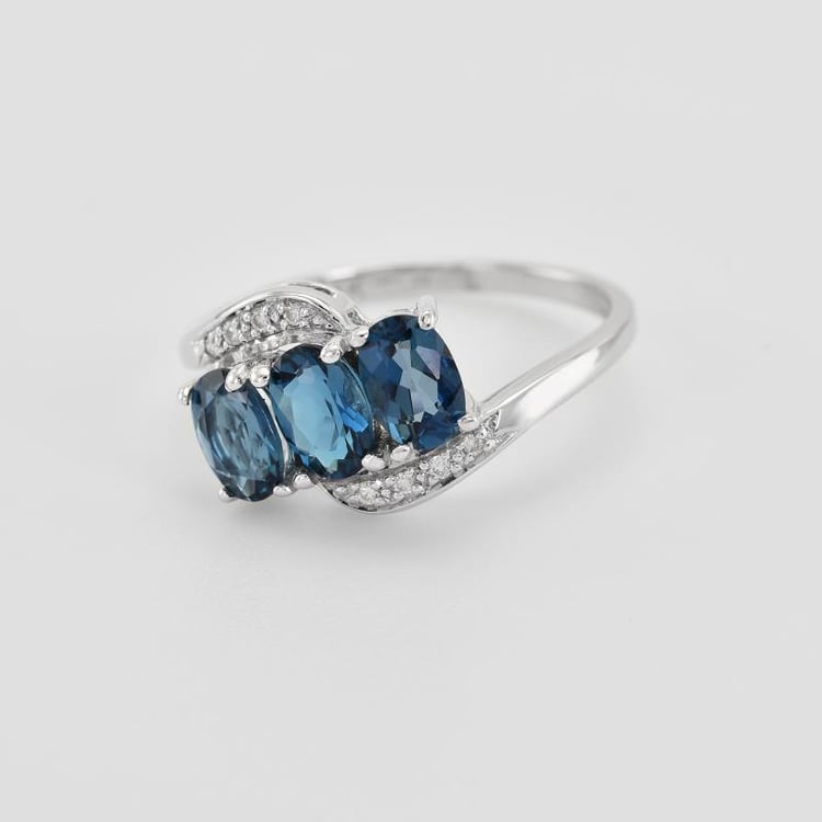 Prsten s topazy 38815