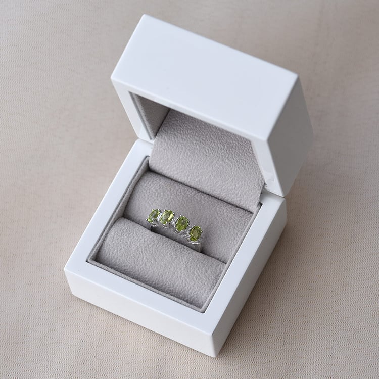 Stříbrný prsten 65336