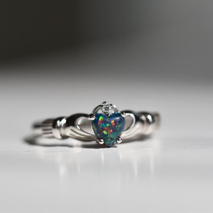 Opálový prsten ze stříbra 21333