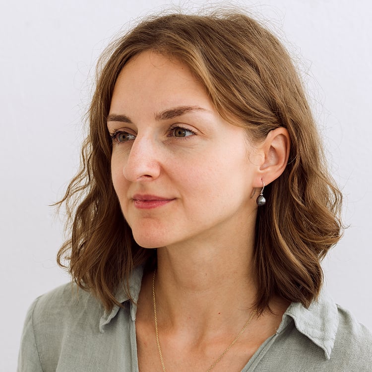 Černé perlové náušnice Parveen 129926