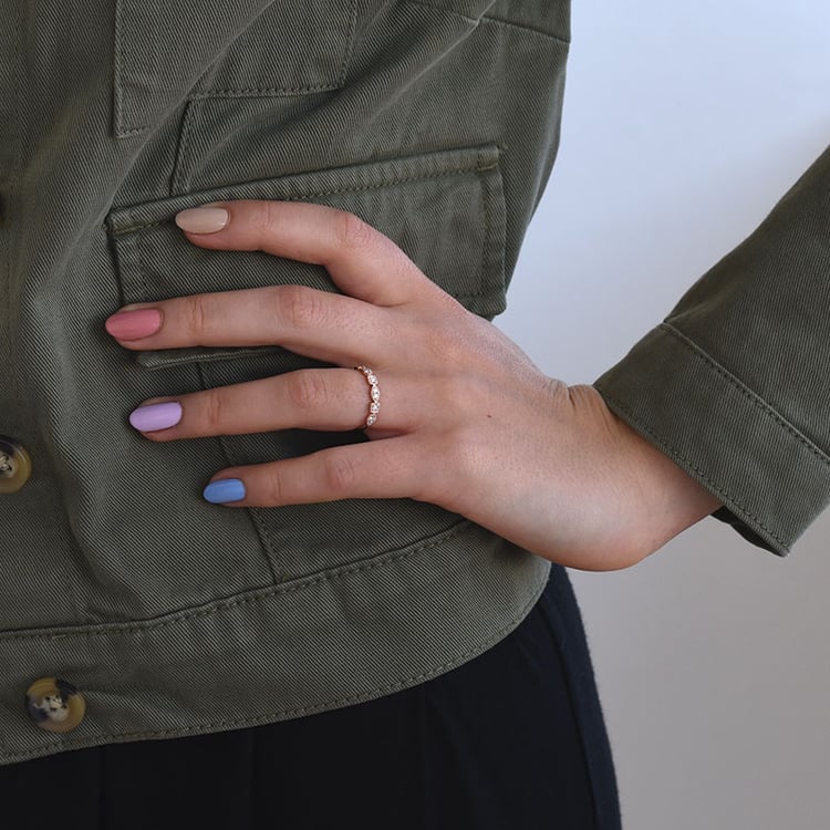 Zlatý zásnubní prsten 69032