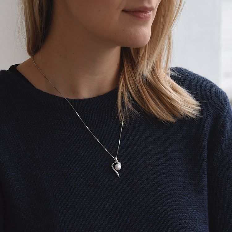 Přívěsek s perlou a diamanty Acanda 135912