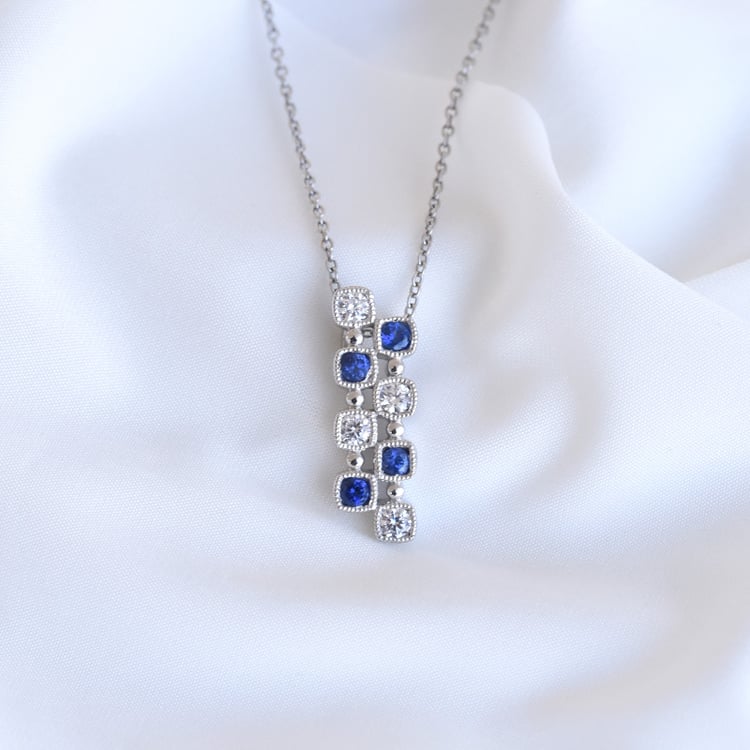 Safírový přívěsek z bílého zlata 85286