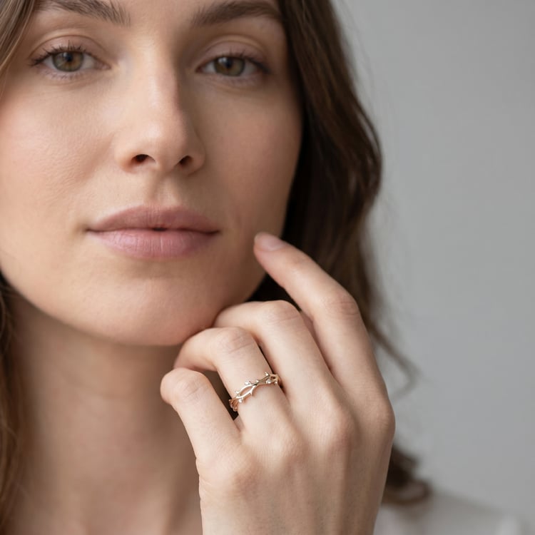 Něžný zlatý prsten ve tvaru větviček z oříškového zlata Hamana 166828