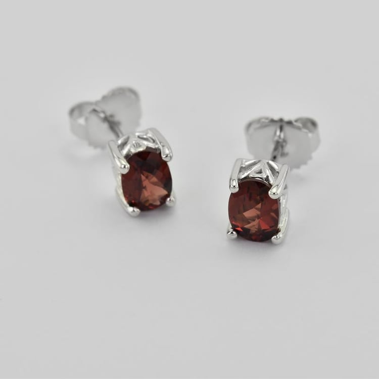 Náušnice s granáty 26128