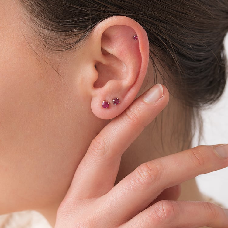 Náušnice s rubíny s výběrem velikosti Franci 120756