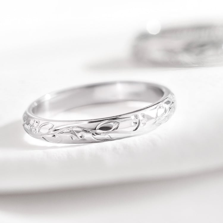 Platinové snubní prsteny s květinovým motivem Montros 157879