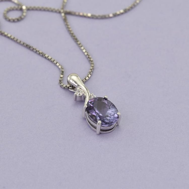 Náhrdelník ze stříbra 22507