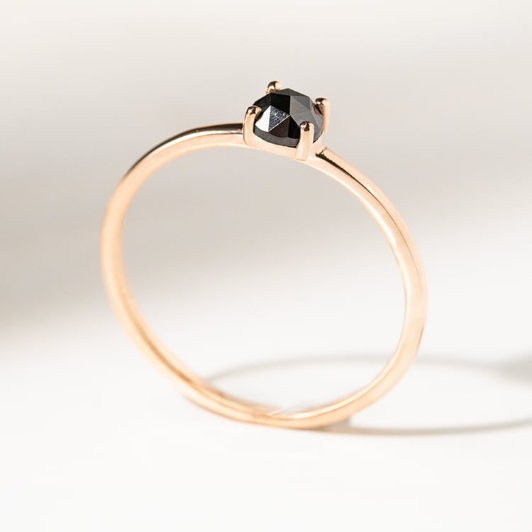 Zásnubní prsten s černým diamantem Paolo 141380