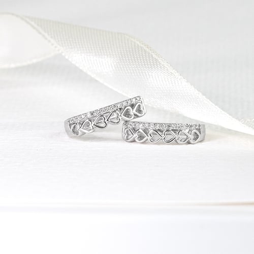 Srdcové kruhové náušnice s lab-grown diamanty Luba
