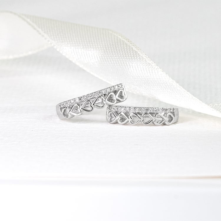 Srdcové kruhové náušnice s lab-grown diamanty Luba 125238