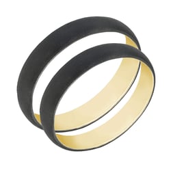 Zlaté snubní prsteny s černým rutheniem a matným povrchem Apla