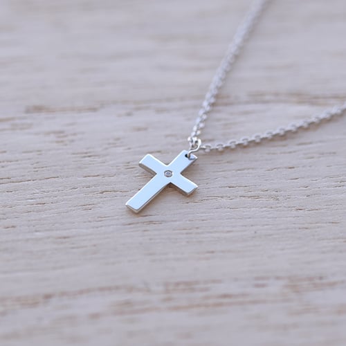 Zlatý křížek pro děti s diamantem Elame
