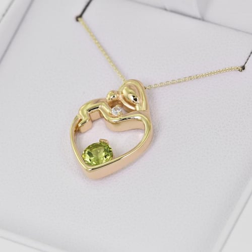 Přívěsek matka a dítě s olivínem a diamantem Ella