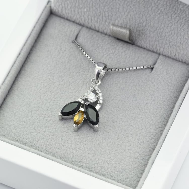 Stříbrný náhrdelník 49016