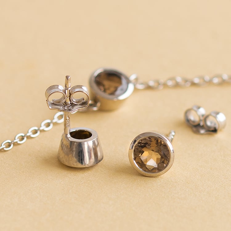 Stříbrné bezel náušnice se záhnědou Wetty 122381