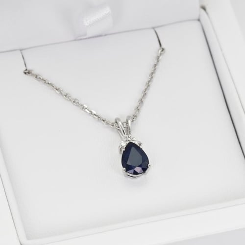 Zlatý přívěsek se safírovou slzou a diamanty Janith