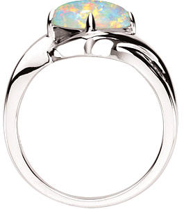 Opálový prsten s diamanty 440